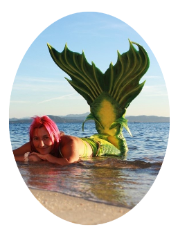 Mermaid Francesca on th beach with silicon mermaid tail